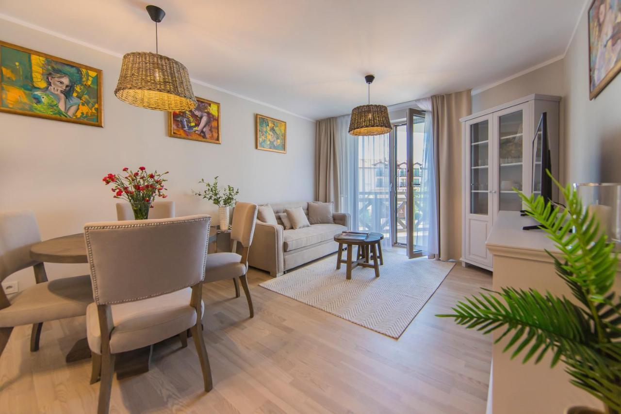 Mi Casa Holidays Rezydencja Park 미엘노 외부 사진